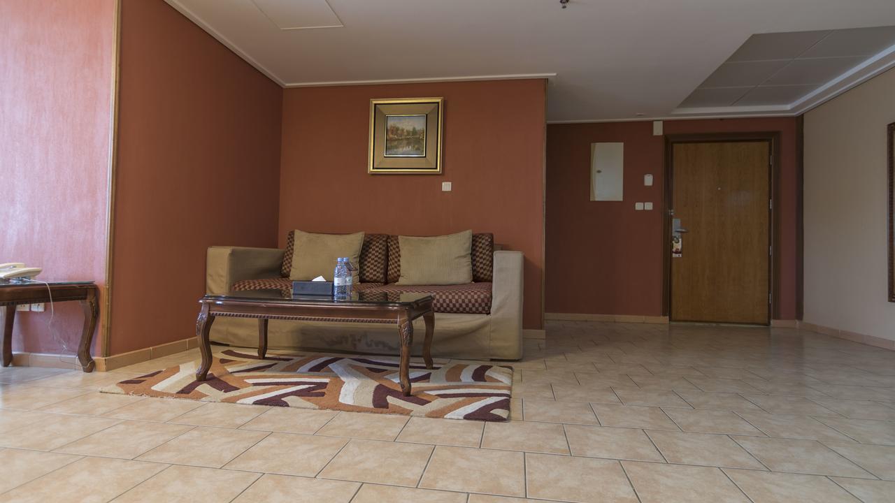 Sadeem Al Fajr Hotel Suites Ta'if Exterior photo