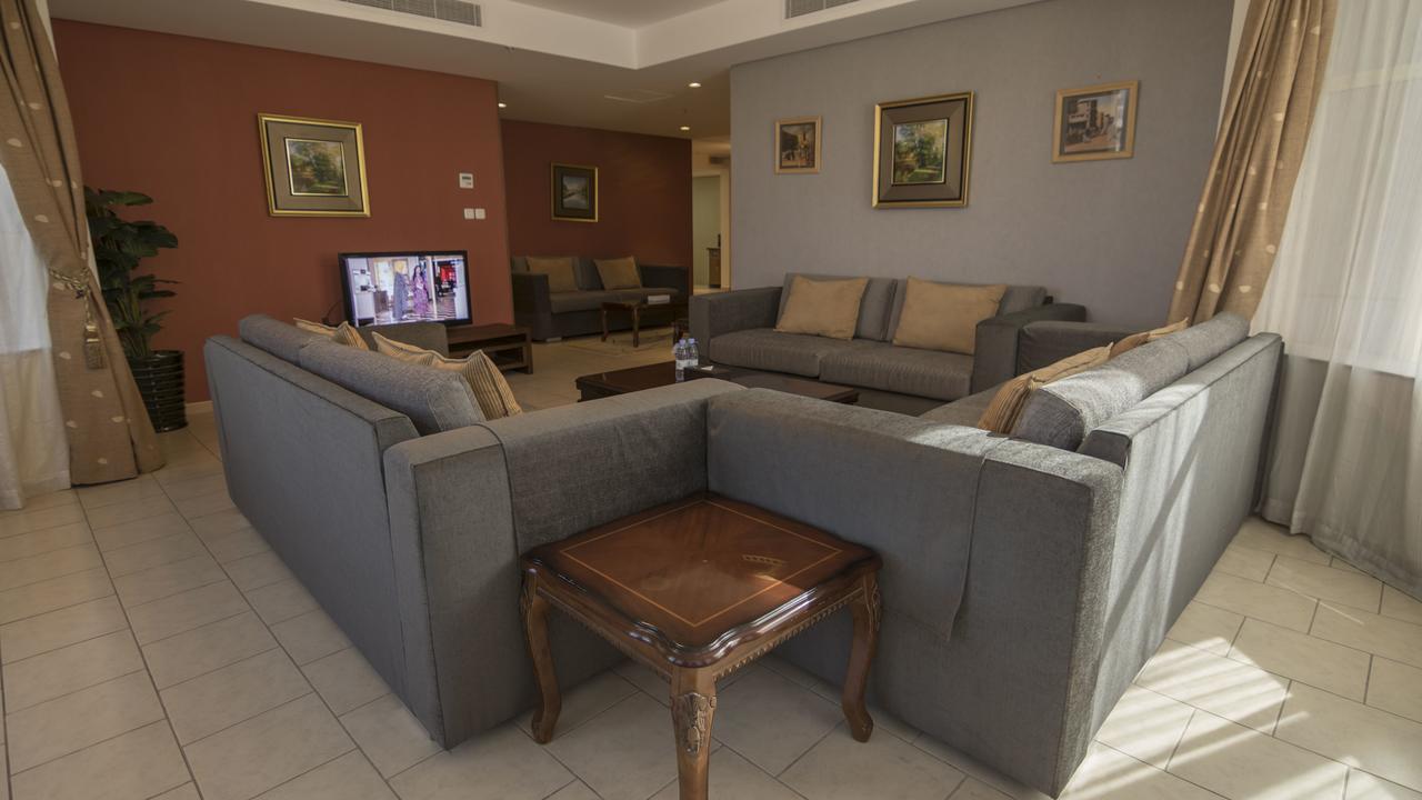 Sadeem Al Fajr Hotel Suites Ta'if Exterior photo